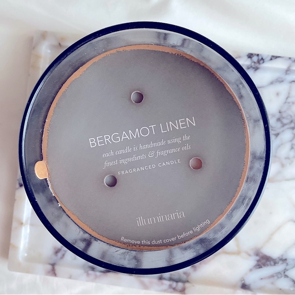 ILLUMINARIA BERGAMOT LINEN LARGE 3 WICK CANDLE Fresh Coastal Clean Scent 19 Oz - Picture 3 of 4